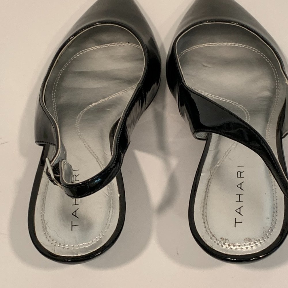 Tahari Black Patent Leather Slingback Kitten Heels - Picture 9 of 10